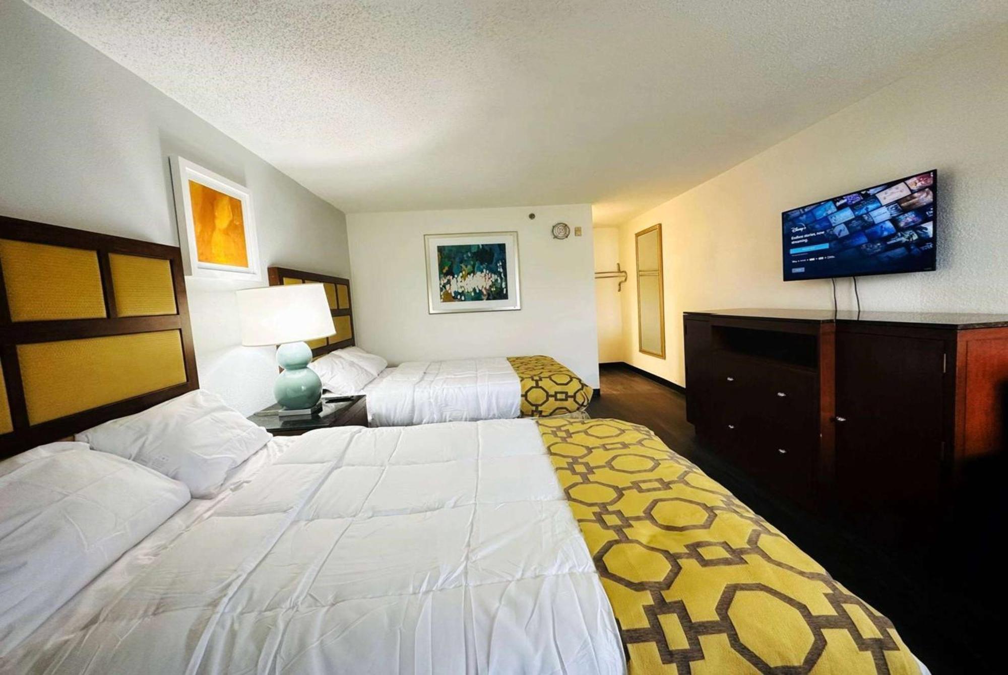 Baymont Inn And Suites By Wyndham Columbus / Near Osu 外观 照片