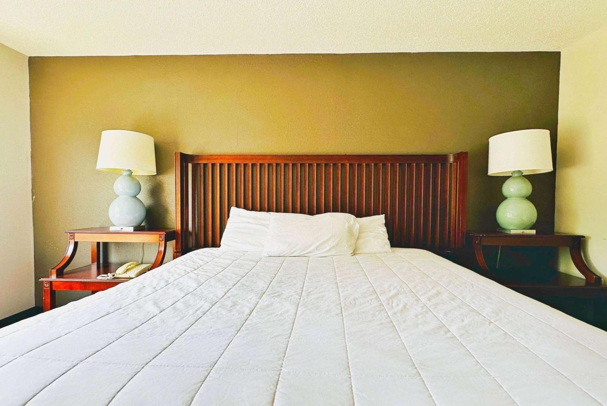 Baymont Inn And Suites By Wyndham Columbus / Near Osu 外观 照片