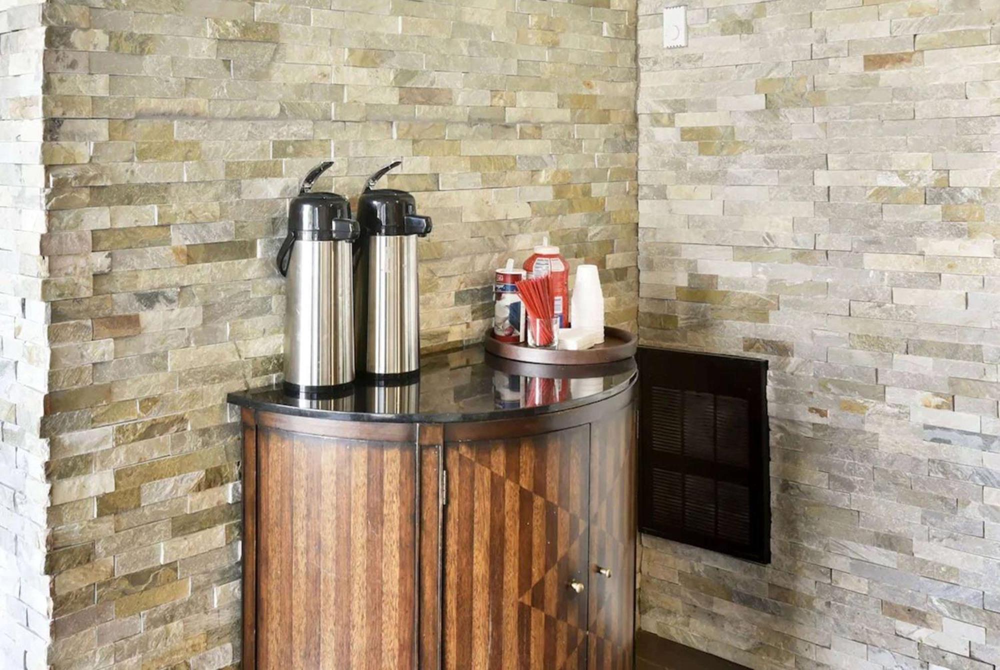 Baymont Inn And Suites By Wyndham Columbus / Near Osu 外观 照片